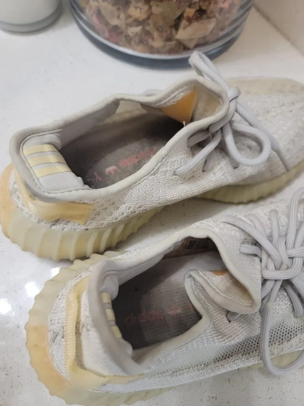 Adidas Yeezy 350 Light V2 Boost Low Size 7.5 Mens Sneakers White